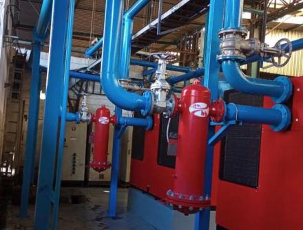 Instalação de tubulações para compressores e secadores de ar